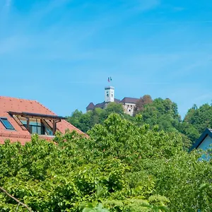 Arto Castle View Apartment Ljubljana